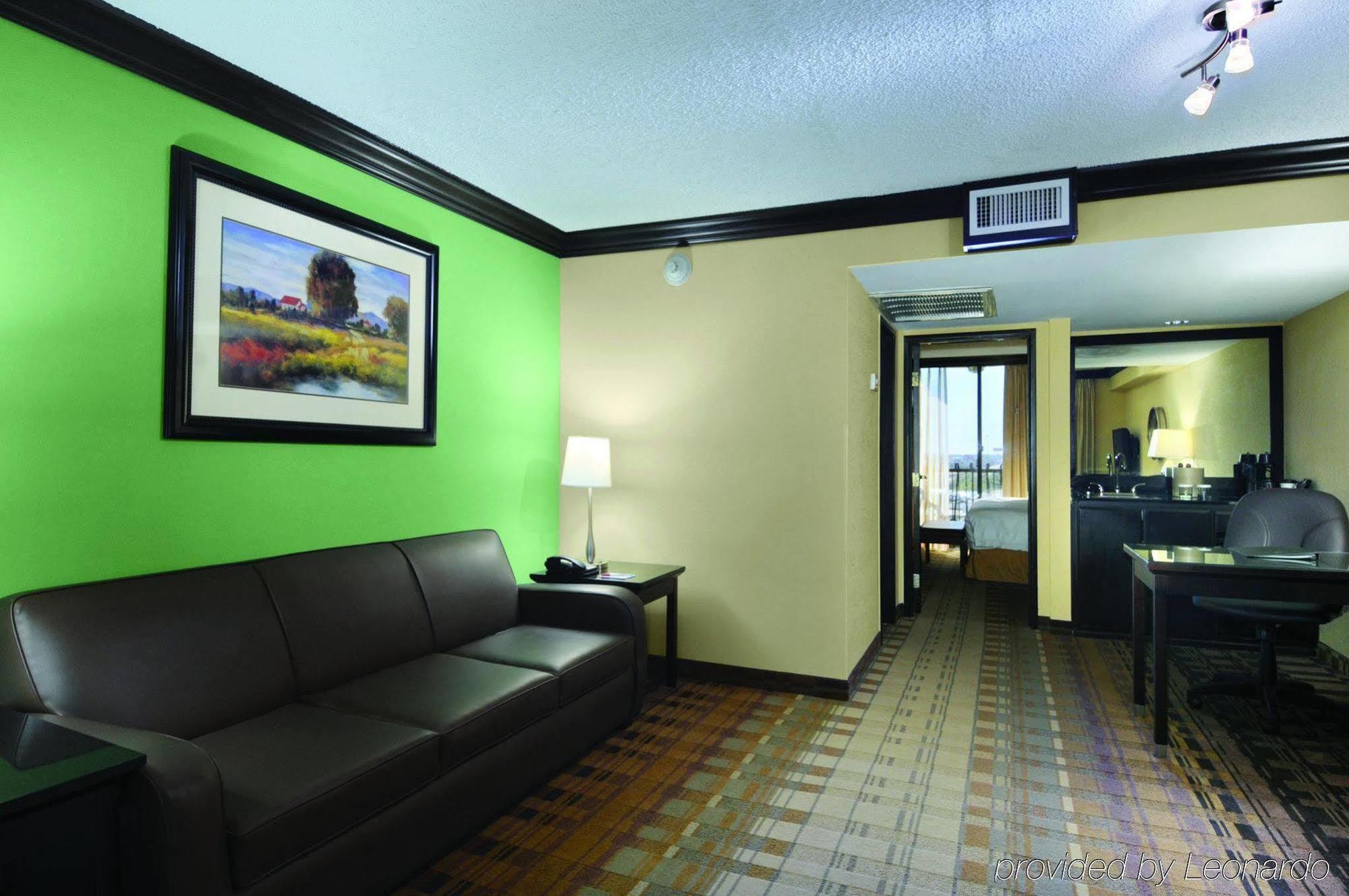Crowne Plaza Suites Houston - Near Sugar Land Exteriér fotografie