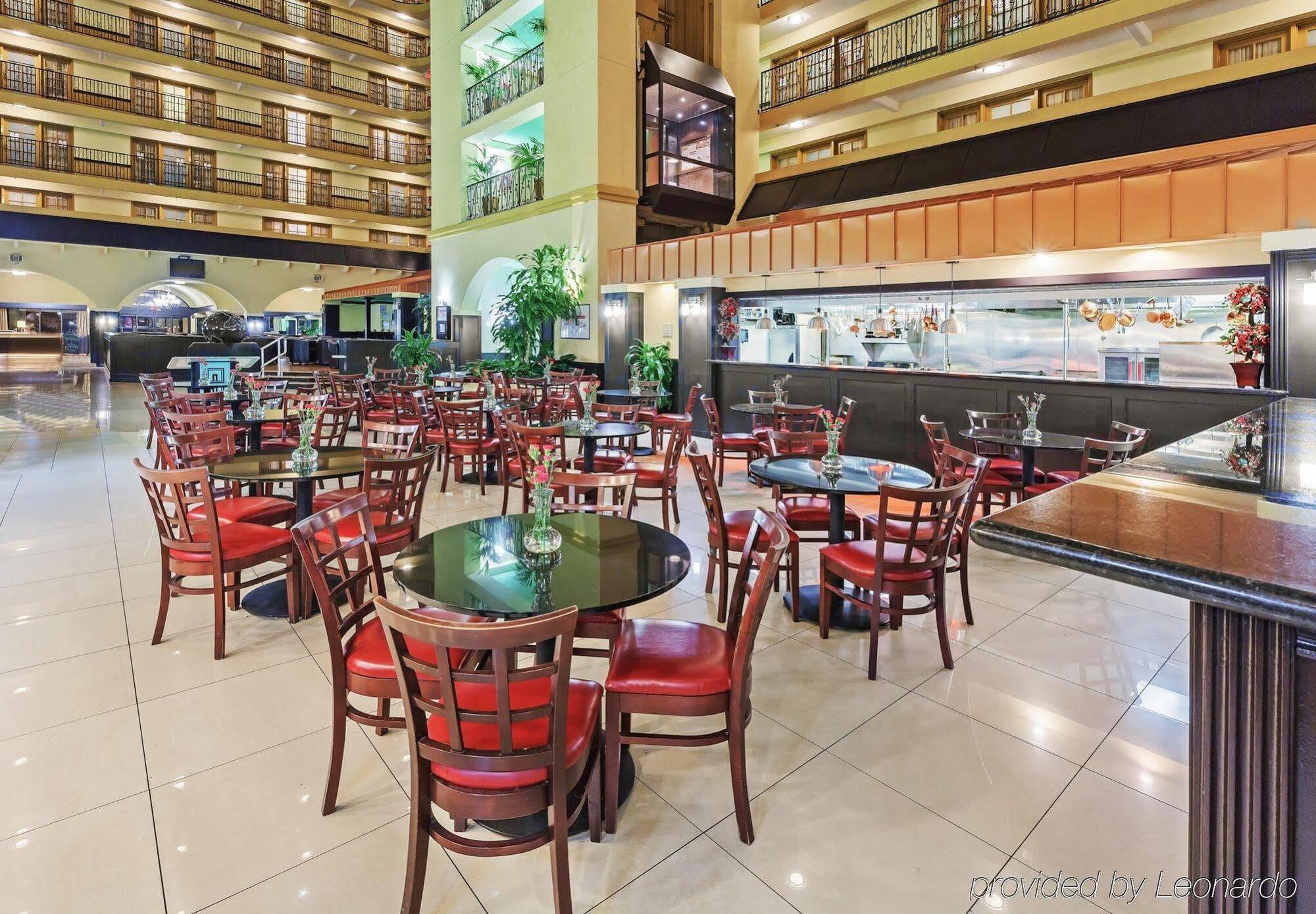 Crowne Plaza Suites Houston - Near Sugar Land Exteriér fotografie