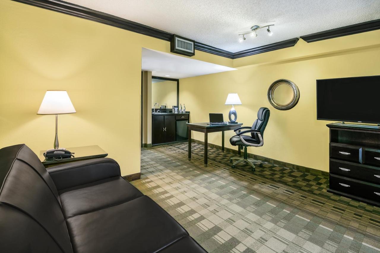 Crowne Plaza Suites Houston - Near Sugar Land Exteriér fotografie